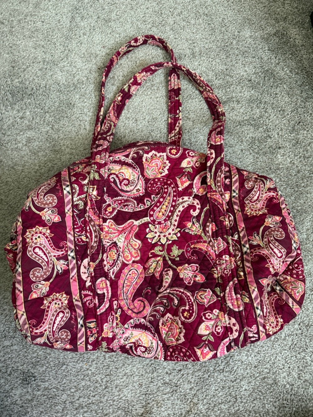 Vera Bradley tote bag is in the retired "Piccadilly Plum" pattern - Picture 1 of 7